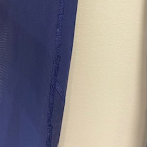 Lululemon Hot Like Agni Navy High Rise Leggings w Mesh Panels - Size S - Picture 12 of 13